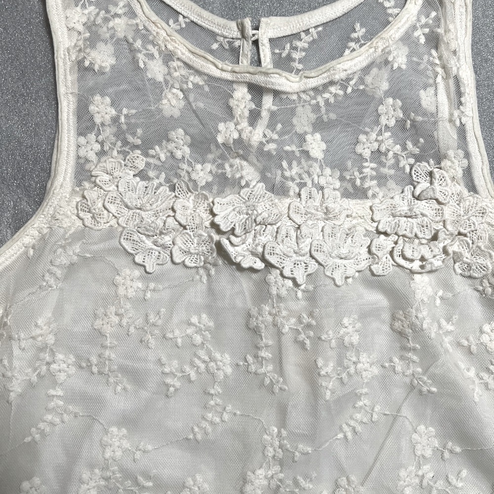 NEW Abercrombie & Fitch Large Lace Tank Top